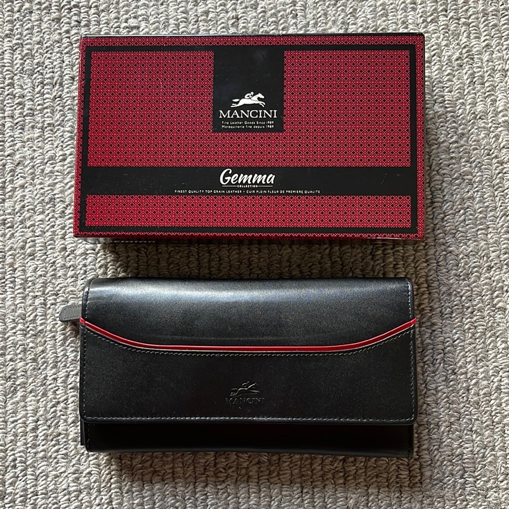 Mancini Gemma Trifold Leather Wallet with RFID security